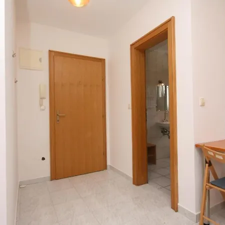With A Parking Space Mandre, Pag - 6405 Апартаменты *