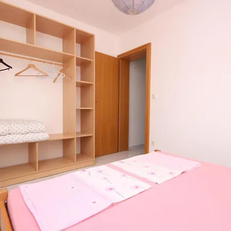 Apartments With Parking Space Mandre, Pag - 6405 Apartman *