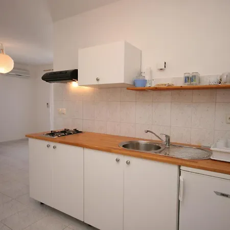 Apartman Apartments With Parking Space Mandre, Pag - 6405 *