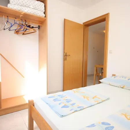 Apartman Apartments With Parking Space Mandre, Pag - 6405
