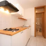 With Parking Space Mandre, Pag - 6405 Apartament *