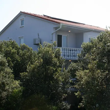 With Parking Space Mandre, Pag - 6405 * Kolan