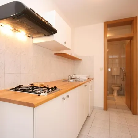 With A Parking Space Mandre, Pag - 6405 Apartman *