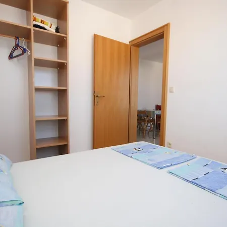 Apartman With Parking Space Mandre, Pag - 6405