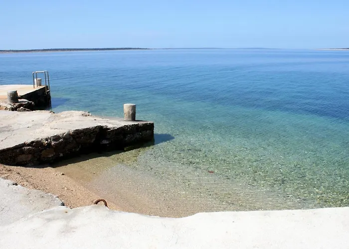 With Parking Space Mandre, Pag - 6405 Apartmán