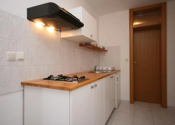 Apartmán With Parking Space Mandre, Pag - 6405 Kolan